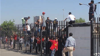 Hinchas de la UC y Colo Colo arrasan con las entradas para la final del Clausura