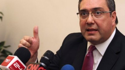 Senador Bianchi a Piñera: Ya que no fue a Magallanes, espero que vaya a Aysén