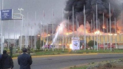   El incendio en aeropuerto de Kenia 
