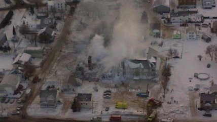 Aumentan a ocho las víctimas por incendio en residencia de ancianos en Canadá