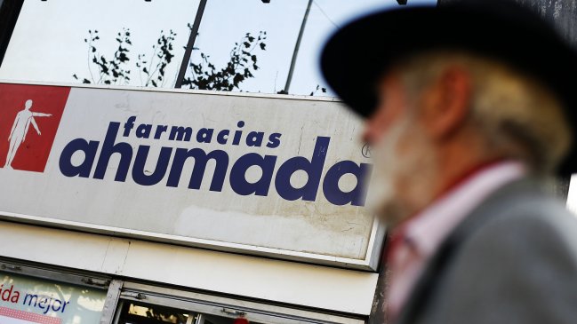  FNE investiga posible colusión de farmacias  