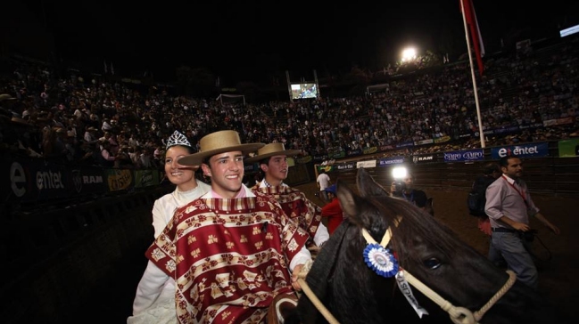  Urrutia y Meza sorprendieron en el Champion de Chile  