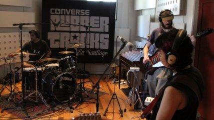  Productor de Nirvana graba en Chile  