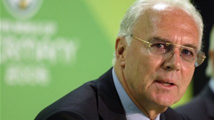  Franz Beckenbauer investigado por la FIFA  