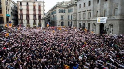   Concentración en Barcelona pide la libertad de los dirigentes soberanistas presos 