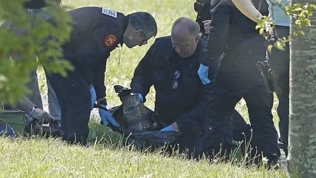  ETA entregó dos cajas con armas a las autoridades francesas  