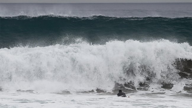  Armada prevé olas de hasta 6 metros en Juan Fernández  