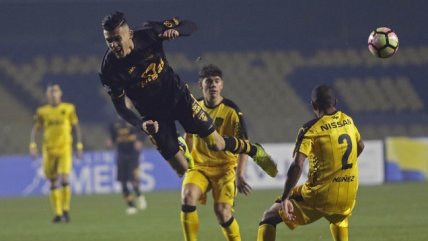  Fernández Vial venció a Peñarol y ganó la Copa 
