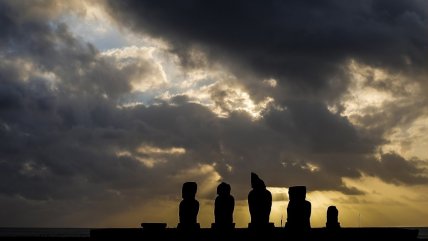   De Isla de Pascua a Rapa Nui: Alcalde recibió 