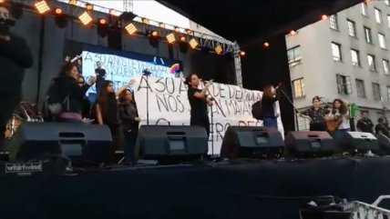   El discurso de manifestantes de Quintero al interrumpir acto del 