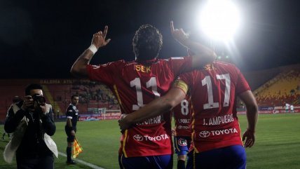   U. Española ingresó a zona de clasificación a la Sudamericana y de paso hundió a D. Temuco 