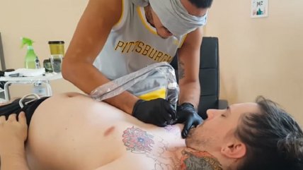   Tatuador se sumó al desafío 