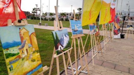  Antofagasta: Certifican a mujeres en pintura al óleo  