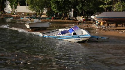   Huracán Lorena tocó tierra en el oeste de México causando fuertes lluvias 