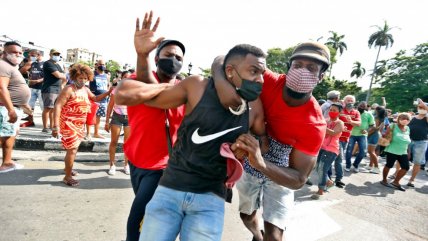   Protestas en Cuba enfrentaron a manifestantes con los 