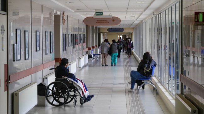  Minsal informó a Fiscalía sobre 35 muertes por brotes bacterianos en hospitales  