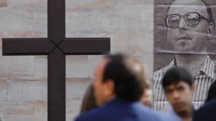   UDI realiza romería a 32 años del crimen de Jaime Guzmán 