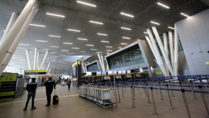   El plan del Aeropuerto de Santiago para mejorar el servicio hacia las personas con discapacidad 