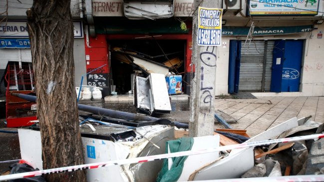  Explosión en local de pollos asados de Conchalí dejó dos fallecidos  