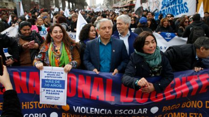   Paro nacional: Profesores marchan por la Alameda 