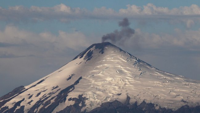  Alerta naranja: Pucón, Curarrehue y Villarrica suspendieron clases  