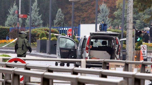  Atentado al Ministerio del Interior de Turquía: Guerrilla kurdo PPK lo reivindicó  