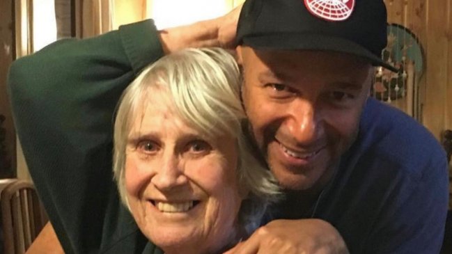   Tom Morello despidió a Joan Jara: 