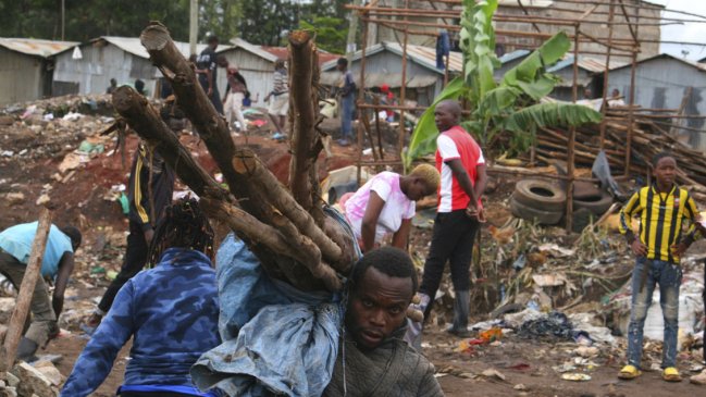   Muertos por devastadoras inundaciones subieron a 291 en Kenia 