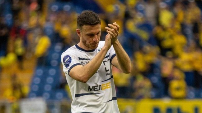   Angelo Henríquez quedó sin club tras terminar contrato con Baltika 