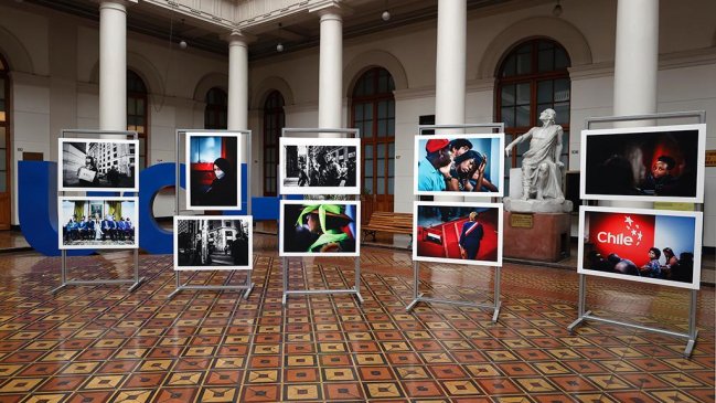   Fotógrafa de Cancillería lanzó el libro 