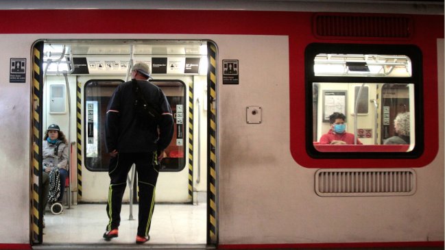   Metro enfrentó complejo viernes por protestas de estudiantes 