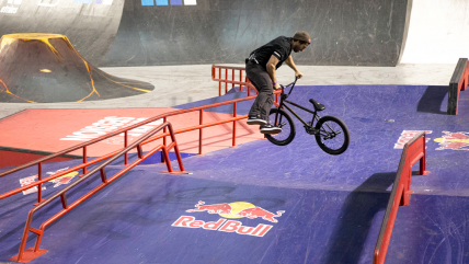   Leyenda mundial del BMX llega a Chile y estará en el próximo Red Bull Calle 720 