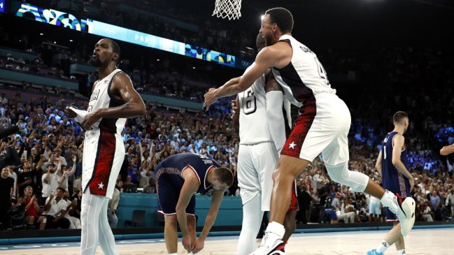   Estados Unidos sufrió para vencer a Serbia y avanzar a la final del baloncesto olímpico 