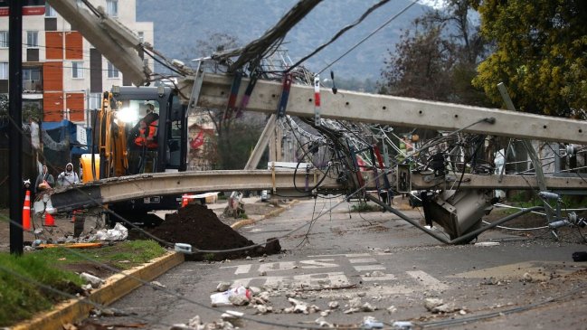   CGE adelantará pago de compensaciones legales a clientes afectados por cortes de luz 