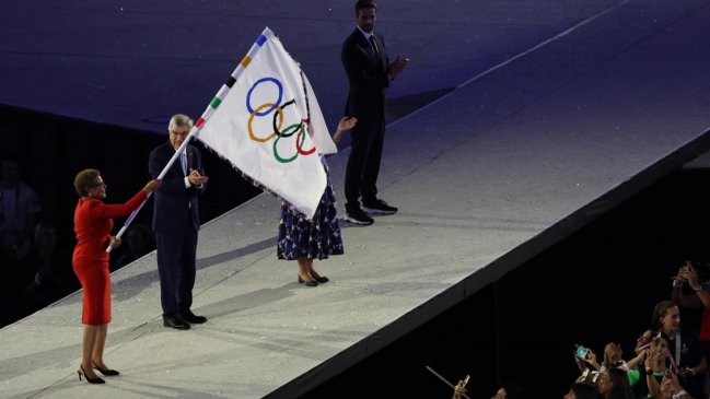   La bandera olímpica aterrizó en Los Angeles con miras a 2028 