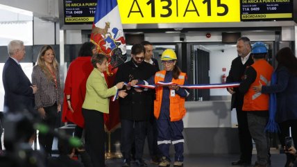   Boric inauguró nuevo edificio de embarque en el 