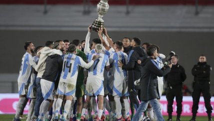   Argentina festejó con el trofeo de la Copa América 2024 tras la victoria ante Chile 