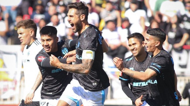   Larrivey se quedó con la pelota del triunfo de Magallanes sobre Colo Colo 