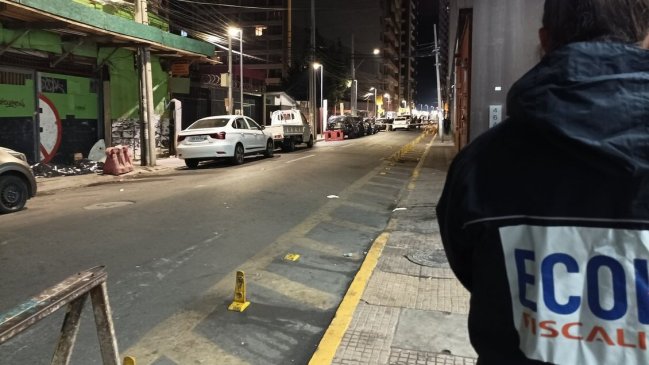  Estación Central: Joven fue asesinado a tiros frente a su casa  