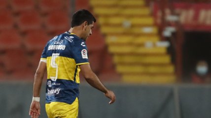   Colegio de Entrenadores advirtió que Julio Barroso no cumple con las reglas para entrenar a Everton 