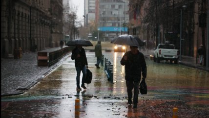   Sistema frontal: Reportan cerca de 30 mil clientes sin luz 