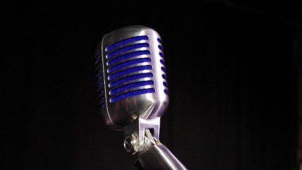   Nuevos sonidos: Paloma Mami, y Vicente, AKMATI. Lainus y Julianno Sosa 