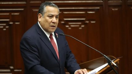   Renunció el primer ministro de Perú un día antes de someterse a una censura en el Congreso 