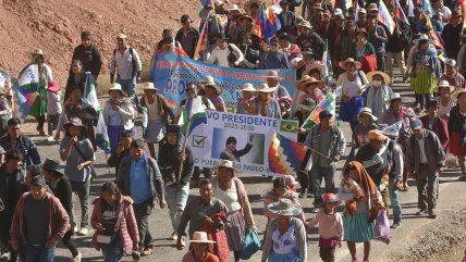 Seguidores de Evo Morales inician viaje hacia La Paz para inscribir su candidatura Seguidores de Evo Morales inician viaje hacia La Paz para inscribir su candidatura