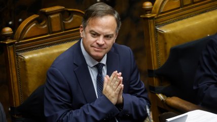   Senador Walker por carta de FIFA y Conmebol: 