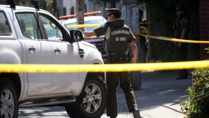 Carabineros detuvo a sujeto y recuperó auto robado tras persecución en Maipú Carabineros detuvo a sujeto y recuperó auto robado tras persecución en Maipú
