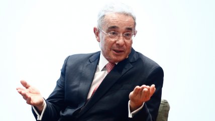   Justicia liberó a Álvaro Uribe mientras se resuelve apelación de su condena 