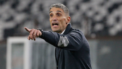   Candidato menos para Colo Colo: Juan Pablo Vojvoda asumió como DT de Santos 