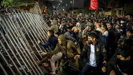  Manifestantes y policías se enfrentaron en Lima  