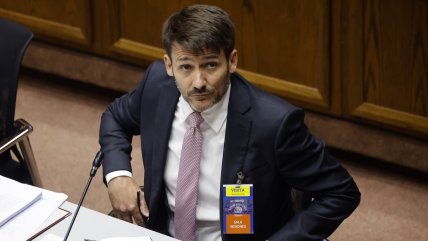   Con quórum rebajado: Senado vota AC contra exministro Diego Pardow 